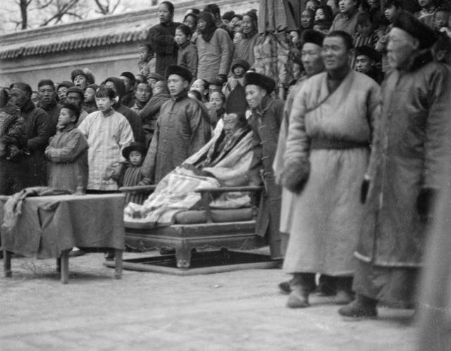 历史旧照——1919年正月，北京雍和宫