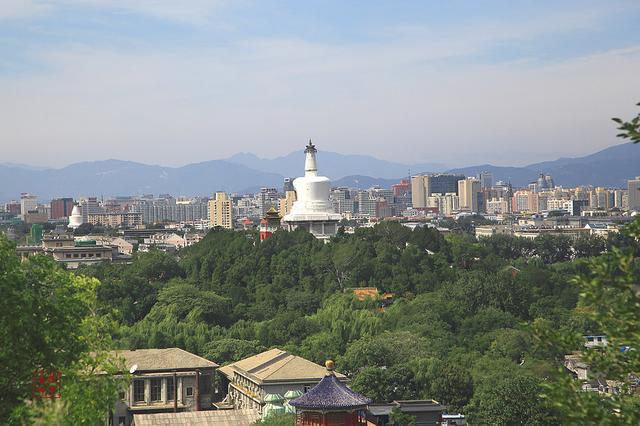 登景山俯瞰北京城